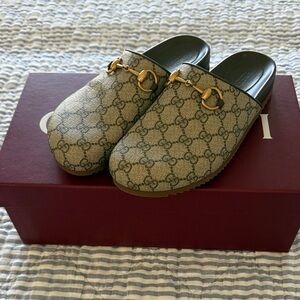 Gucci Gray and Gold Mules